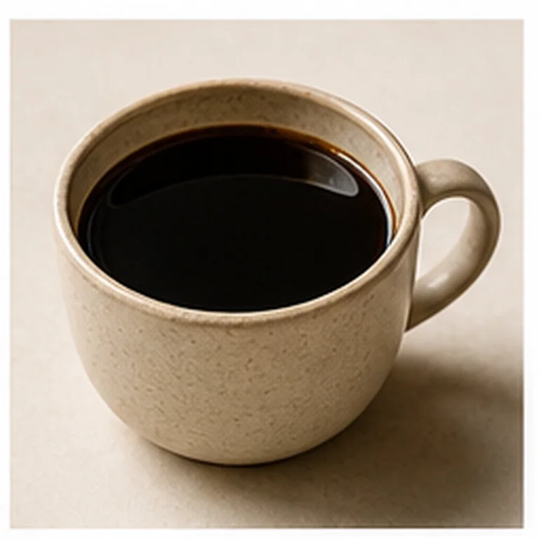 Long Black in heller Tasse